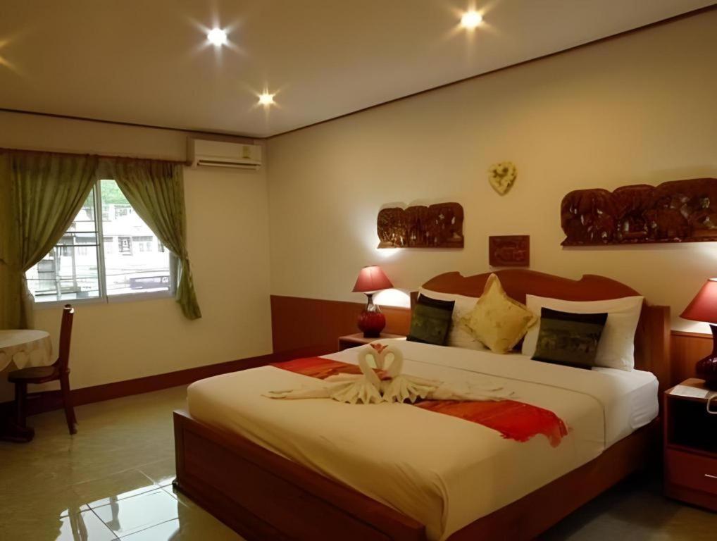Ngamta Hotel Mae Hong Son Exterior foto